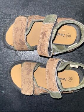 Avalon Brown & Olive Kids' Adjustable Strap Sandals